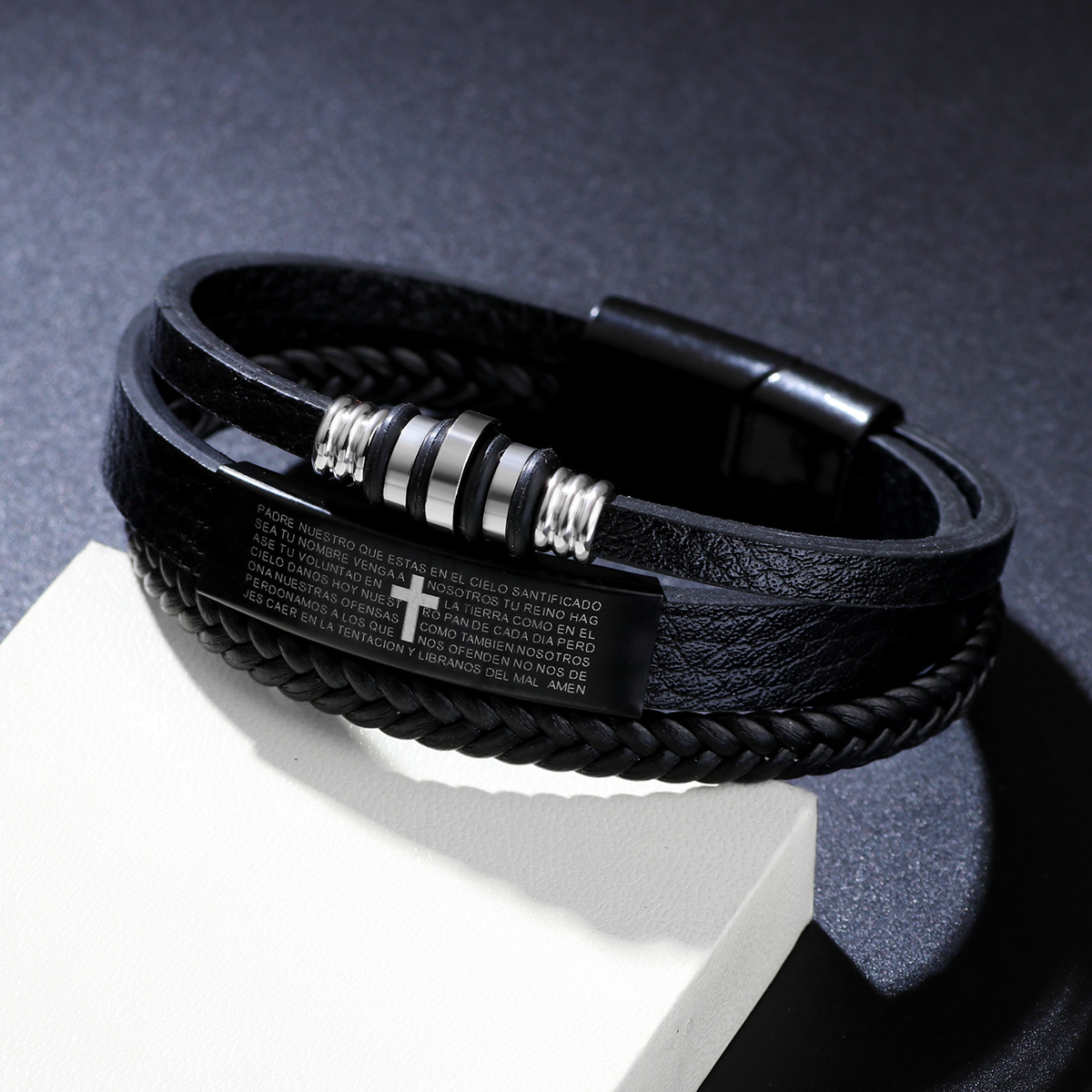 Heren drielaags gevlochten ler - Magnetic Clasp Cosplay recensie en prijs